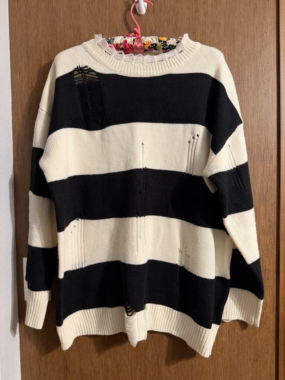 Blakeley black white striped distressed knit sweater sz. l/xl Grunge boutique